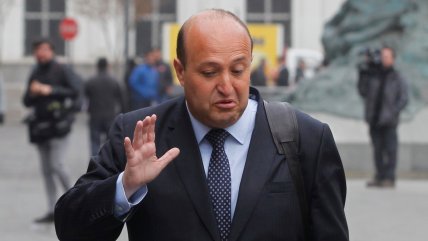  Dos jueces de la sala que aplazó revisión de querella admitieron nexos con Guerra  