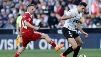   Sevilla con Alexis Sánchez lamentó un empate agónico frente a Valencia CF en La Liga 