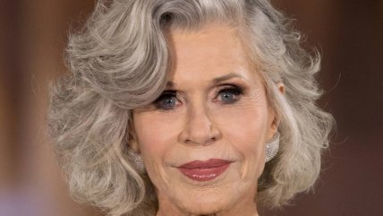  Jane Fonda dice que la compra de Warner por Netflix amenaza a toda la industria 