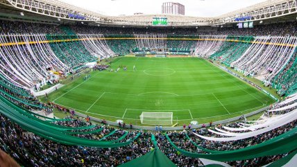   Flamengo pidió prohibir las canchas de pasto sintético y Palmeiras tuvo picante respuesta 