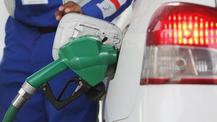   Precios de los combustibles tendrán importante baja este jueves 