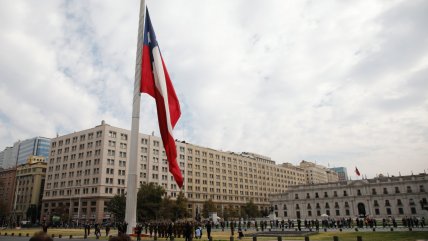   Ritos cívicos: Boric llamará el domingo a quien gane y lo recibirá el lunes en La Moneda 