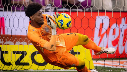   Corinthians superó en penales a Cruzeiro y avanzó a la final de la Copa de Brasil 