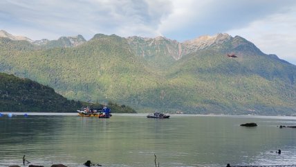   Tragedia en Cochamó: Tres personas murieron tras caída de vehículo al Reloncaví 