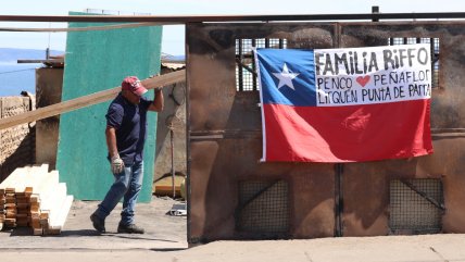   Entre el duelo y la indignación, Penco conmemora un mes de los incendios 