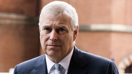  Tras casi 11 horas detenido: Expríncipe Andrés quedó en libertad bajo investigación  