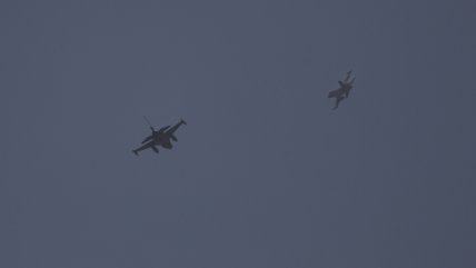   Cazas F-16 de la FACh concentraron miradas en Valparaíso 