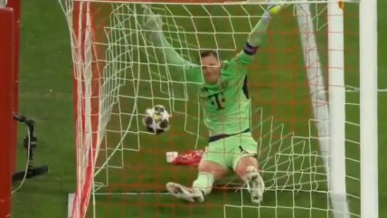   [VIDEO] Arda Güler marcó un golazo de tiro libre ante Bayern Munich 