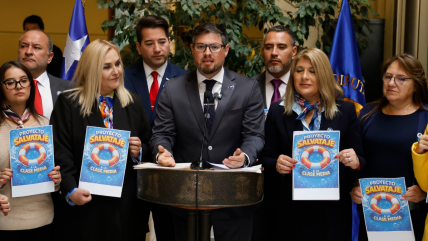   Gobierno busca seducir al PDG con su megarreforma, aunque Parisi ya le bajó el pulgar 