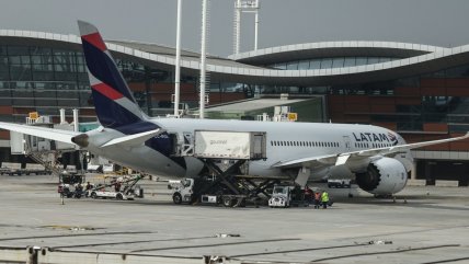   Aviones de Latam y Aerolíneas Argentinas colisionaron en el Aeropuerto de Santiago 