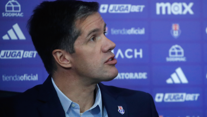   Director de la U. de Chile en Azul Azul valoró salida de Clark: Primaba lo económico por sobre lo social 