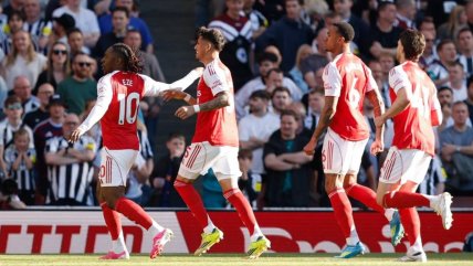   Arsenal recuperó el liderato de la Premier League con ajustado triunfo 