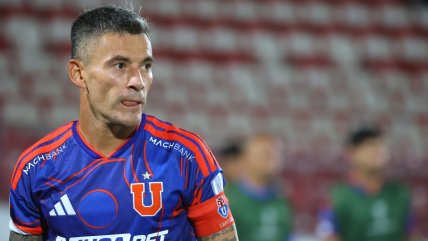   [VIDEO] El viralizado gesto de Garnero con Charles Aránguiz en el clásico universitario 