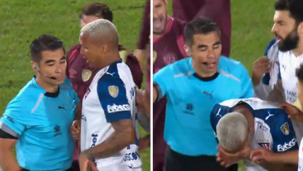   [VIDEO] Lo hizo otra vez: Deyverson simuló un golpe del árbitro chileno José Cabero 