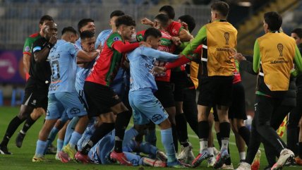   [VIDEO] ¡Patadones! Las expulsiones que dejaron a Boston River con nueve ante O'Higgins 