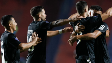   Riestra remontó a Montevideo City Torque y consiguió su primer triunfo en la Sudamericana 