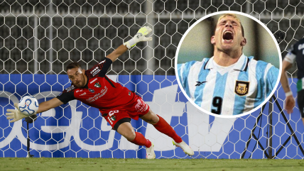   DT de Palestino recordó los penales errados de Palermo tras la triple atajada de Sebastián Pérez 