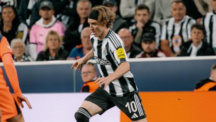   FC Barcelona cerró millonario acuerdo para el fichaje de Anthony Gordon 