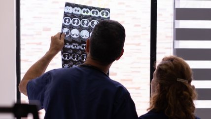   ¿Reemplazará la IA a los médicos? El impacto de la tecnología en el futuro de la salud 