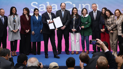   En su día 100, el Gobierno intenta instalar que ya 