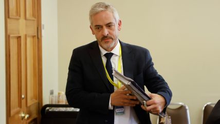   Thayer: Tengo la certeza de que, más allá de Migraciones, hay información de los niños haitianos 