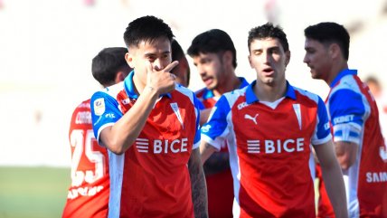   [VIDEO] Matías Palavecino anotó un golazo para darle la ventaja a la UC en Copa Chile 