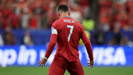   Cristiano impulsó la goleada sobre Uzbekistán y encaminó la clasificación de Portugal 