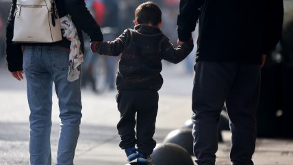   Creciendo Juntos: Desarrollo físico y emocional en la infancia 