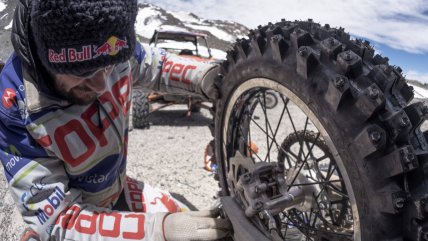   El rally más antiguo de Chile celebra 25 años con exigente desafío en el desierto 
