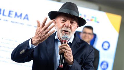   Lula incluirá la política de defensa por primera vez en su programa electoral 