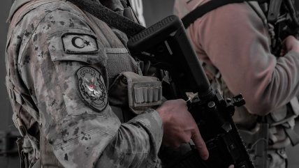  Turquía detiene a decenas de activistas opositores previo a la cumbre de la OTAN en Ankara  