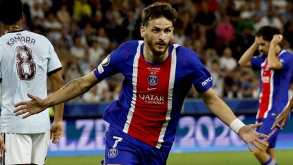   [VIDEO] Golazo de Kvaratskhelia abrió la cuenta para PSG ante Aston Villa en la Supercopa 