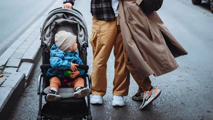   Con dinero y días libres, Singapur busca convencer a sus habitantes para que tengan hijos 