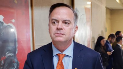   Arrau no logró convencer a Matías Walker sobre la pertinencia de su reforma constitucional 