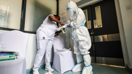  Brote de ébola en RD del Congo supera los 4.200 muertos  
