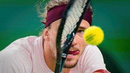   Alexander Zverev sigue en racha y se instaló en las semifinales en Shanghái 