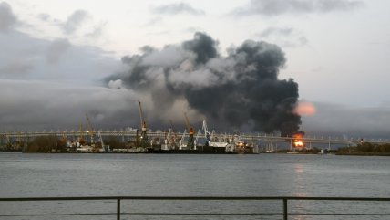   Ucrania golpea la ciudad natal de Putin con el mayor ataque de drones 
