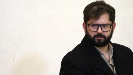  Boric y su autocrítica en los 120 años de la FECh: 