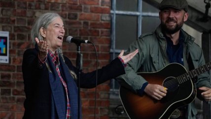   La emoción de Patti Smith: 1.500 personas cantaron con ella 